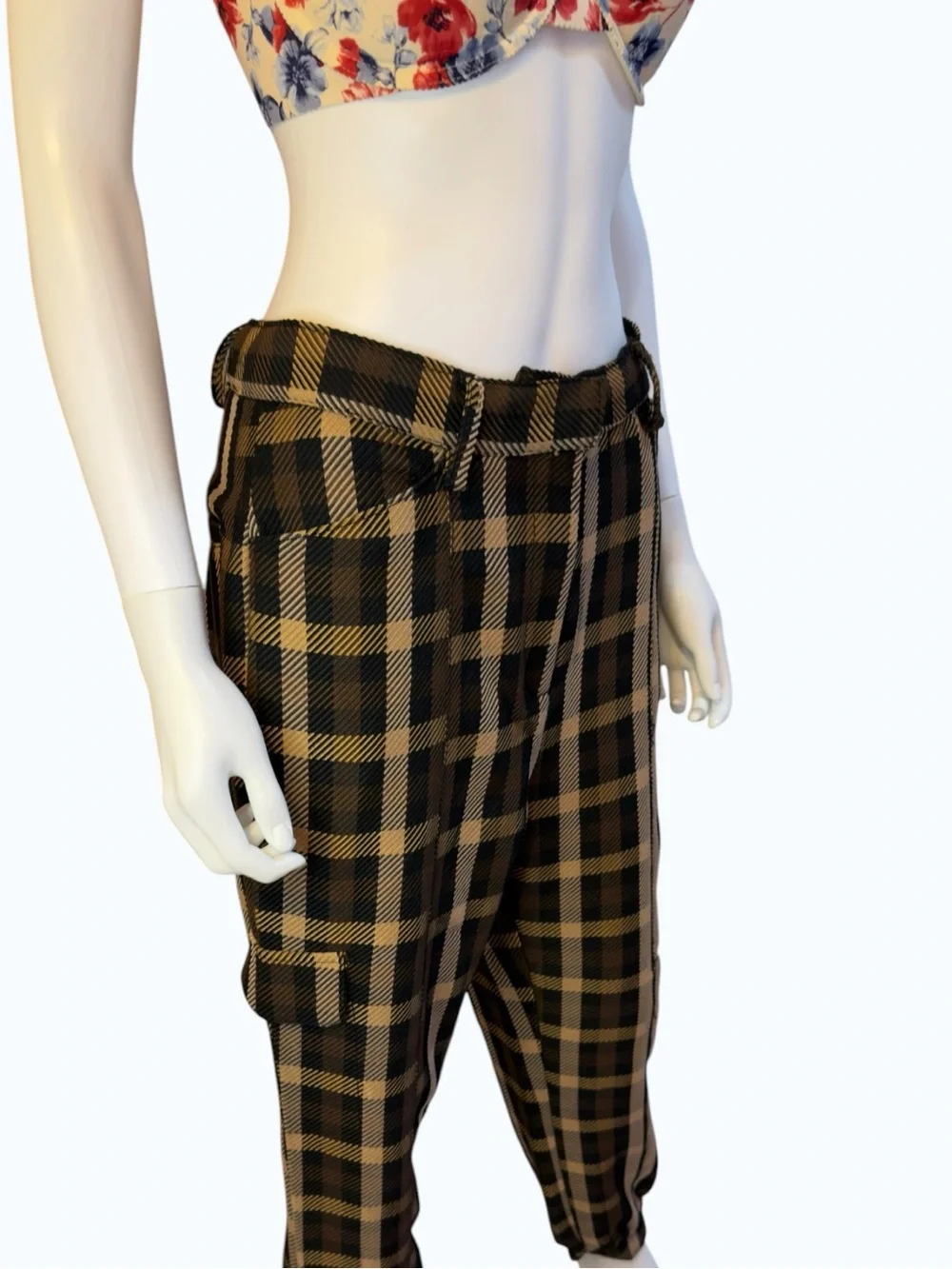 NY&Co 7th Avenue Design Studio Plaid Jogger Pants Black Tan | Size 8